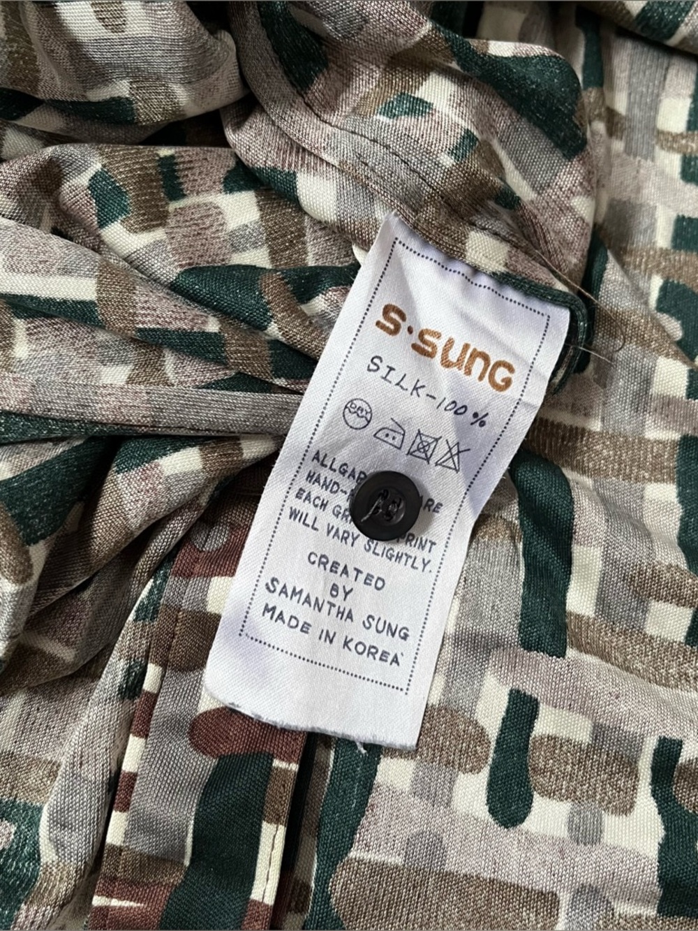 S SUNG Silk Button-Front Geometric Print Dress in Brown, Green & White Medium - Picture 16 of 16